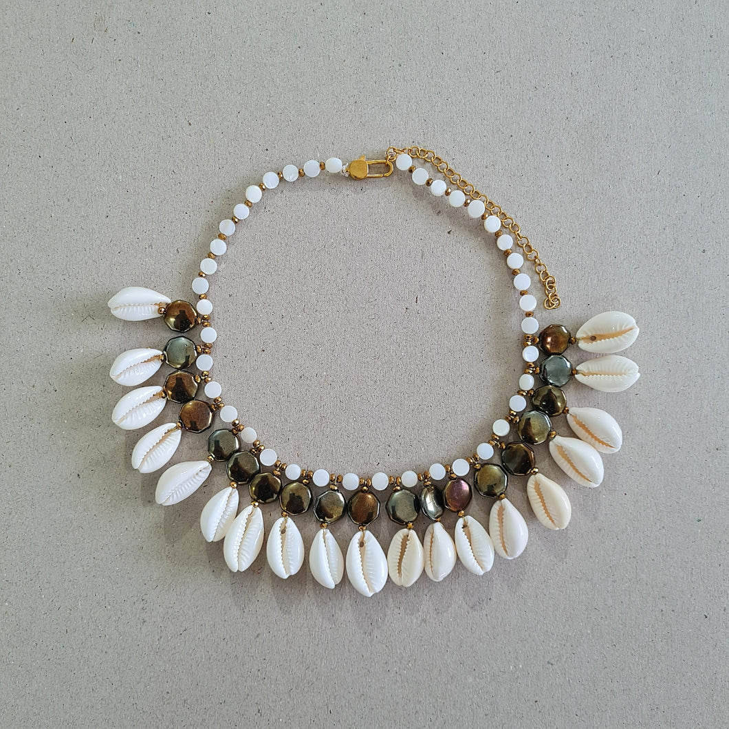 SUNSET RADIANCE CHOKER IN GOLD FINISH HANDMADE WITH MOTHER OF PEARL SHELL BEADS AND COWRIE SEA SHELLS