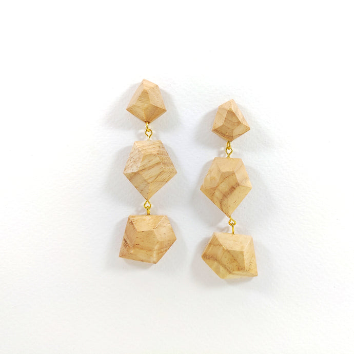 VIVID ANGLE EARRING HANDCRAFTED IN WOOD