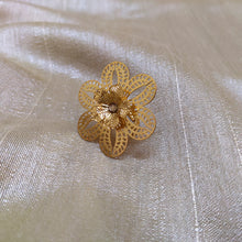 GARDENIA RING