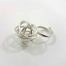 SCRIBBLE TOP RING